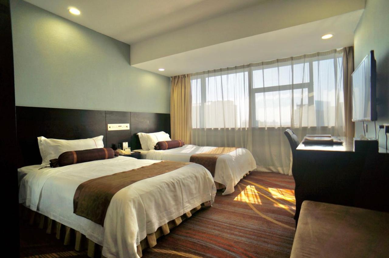 Skyline Plaza Hotel Kanton Exterior foto